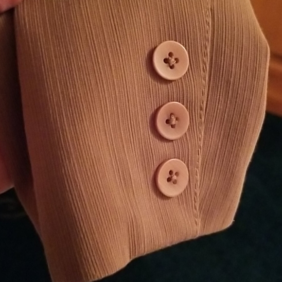 Jacket - Picture 4 of 6